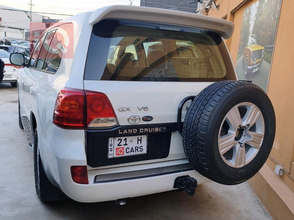 تويوتا لاندكروزر